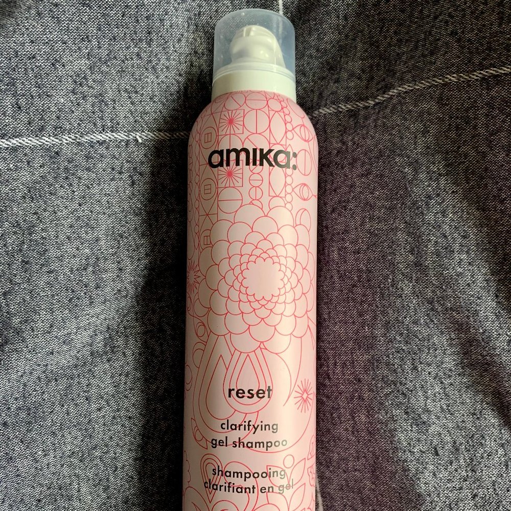 Set of 2 Amika Reset Scalp Clarifying Gel Shampoo